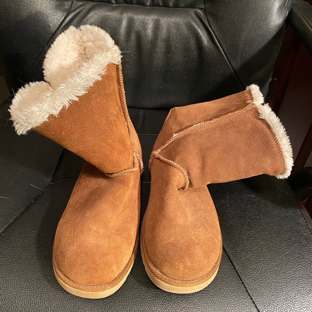 Faux Fur warm Boots Size 8